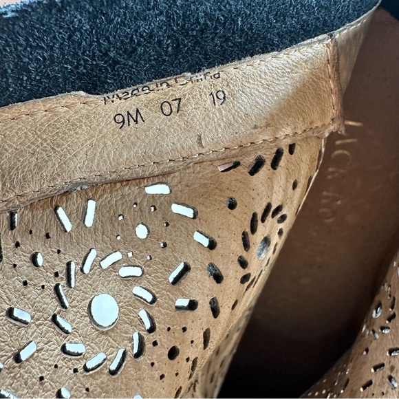 JACK ROGERS Ronnie Women's Suede Almond Toe Cut Out Ankle Booties #760 - Picture 12 of 14